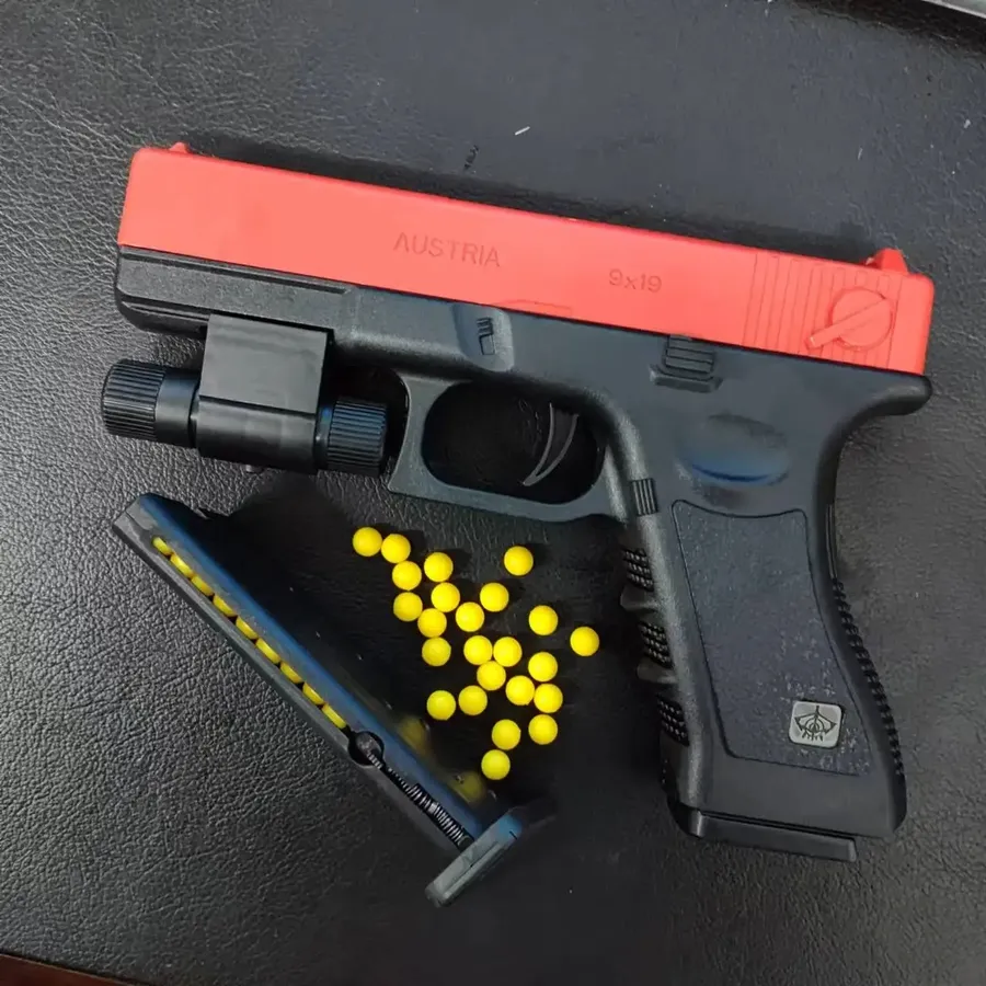 G17 Flashstrike Pistol